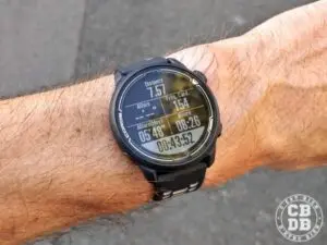 écran activité coros pace 2 montre sport cardio gps
